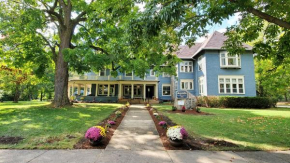  Saravilla Bed & Breakfast  Альма